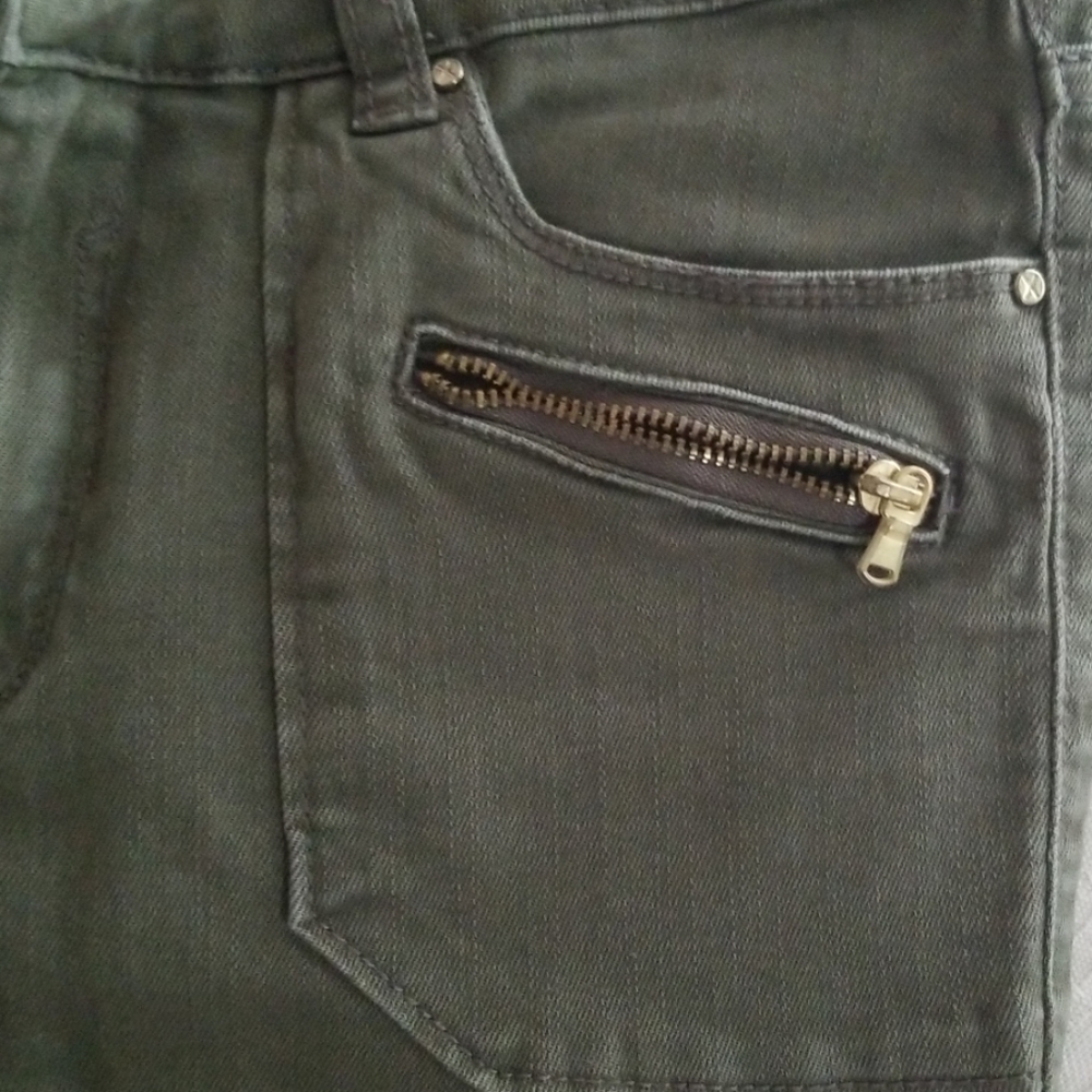 Jeans - Picture 4 of 6
